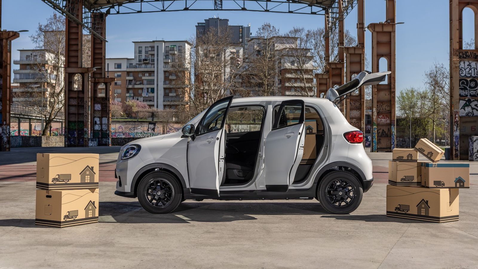 Η Leapmotor διευρύνει την γκάμα των ηλεκτρικών της οχημάτων με την παρουσίαση του Leapmotor T03 LCV.